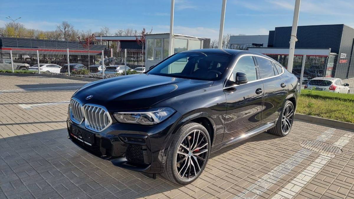 Купить BMW X6 III (G06) внедорожник 5 дв., 2022 года, цвет: Синий, за  11000000 руб. в Санкт-Петербурге